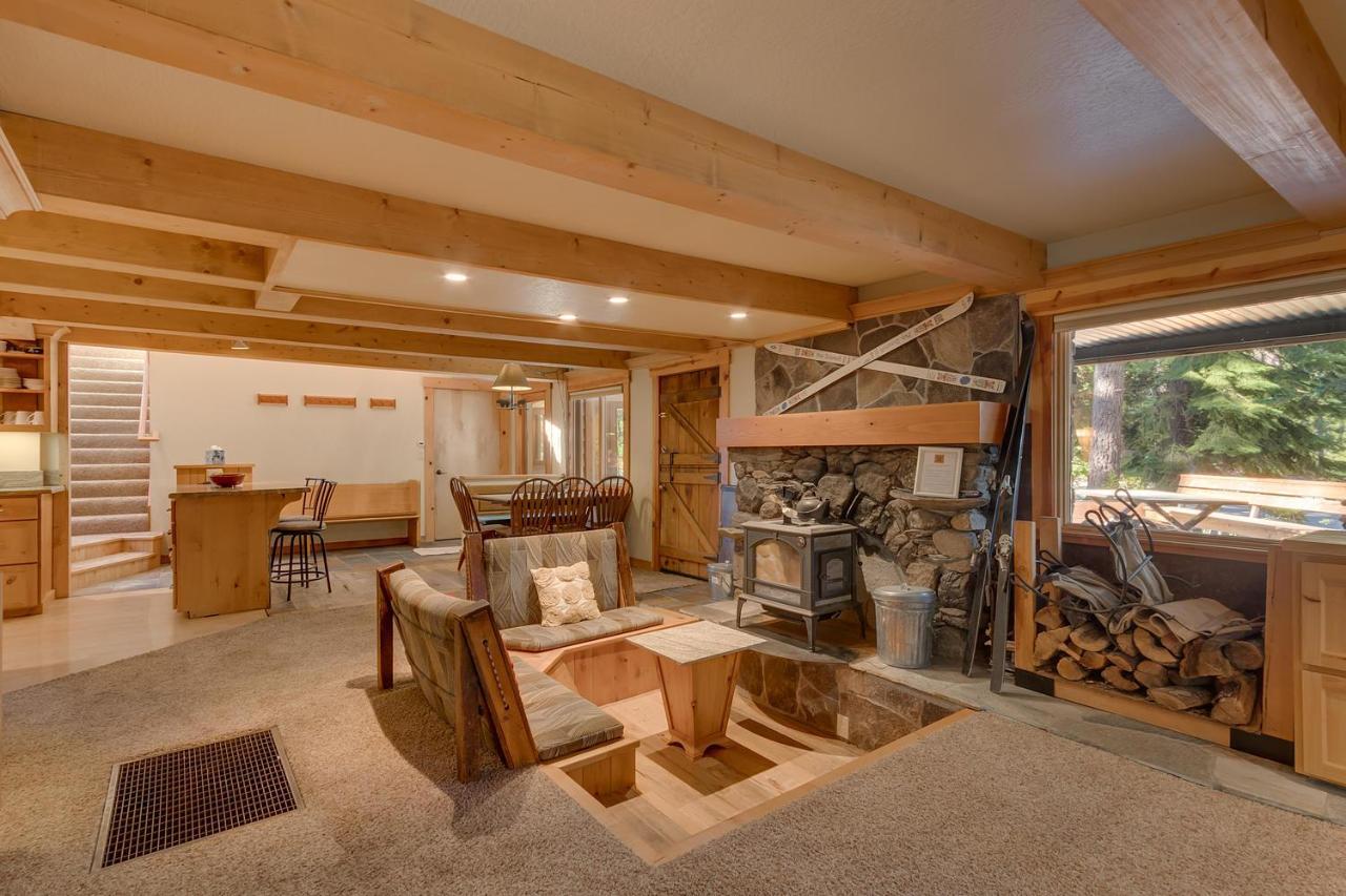 West Pine Cabin On The West Shore - 2 Bedroom W 2 Bonus Rooms, Hot Tub, Pool Table & Pet Friendly Tahoe City Exterior photo