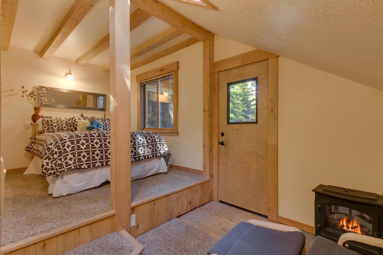 West Pine Cabin On The West Shore - 2 Bedroom W 2 Bonus Rooms, Hot Tub, Pool Table & Pet Friendly Tahoe City Exterior photo